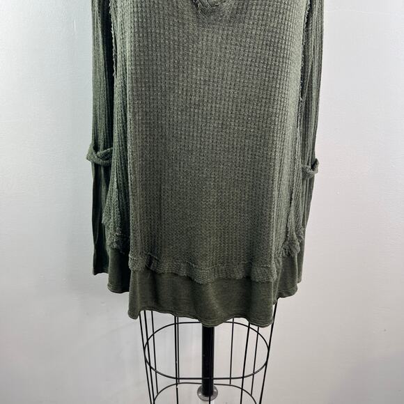 We The Free People Laguna Green Top Waffle Deep Neck Raglan Sleeve Size Small S - Picture 4 of 11